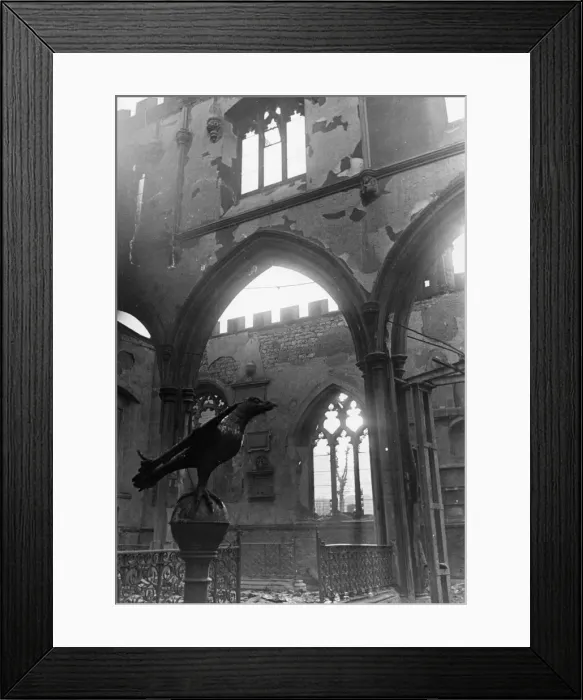 Framed Print : German air raid on the city of London during the Second World War Framed Print : German air raid on the city of London during the Second World War