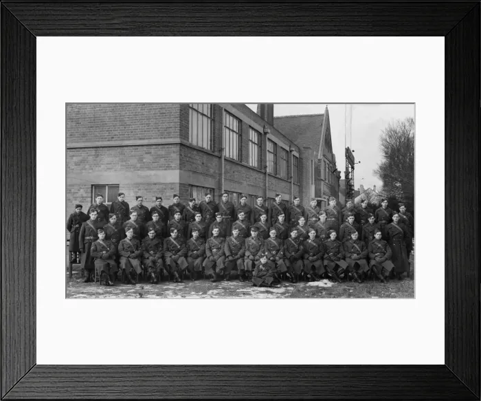 Framed Print : Members of a company of the Reading Home Guard during the Second World War Framed Print : Members of a company of the Reading Home Guard during the Second World War