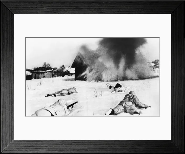 Framed Print : Russians attack a German position during the Second World War. 17th April 1942