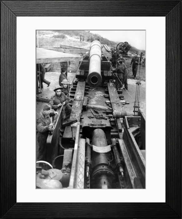 Framed Print : A 9. 2 gun being installed on the coast, somewhere in the Southern Command. August 1941