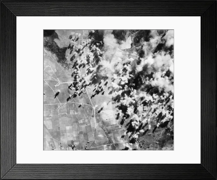Framed Print : Flying Fortress bomber aircraft of the 15th US Air Force attack on the important German