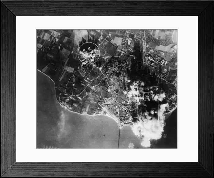 Framed Print : To the bombardiers riding in US Eighth Bomber Command, Flying Fortresses
