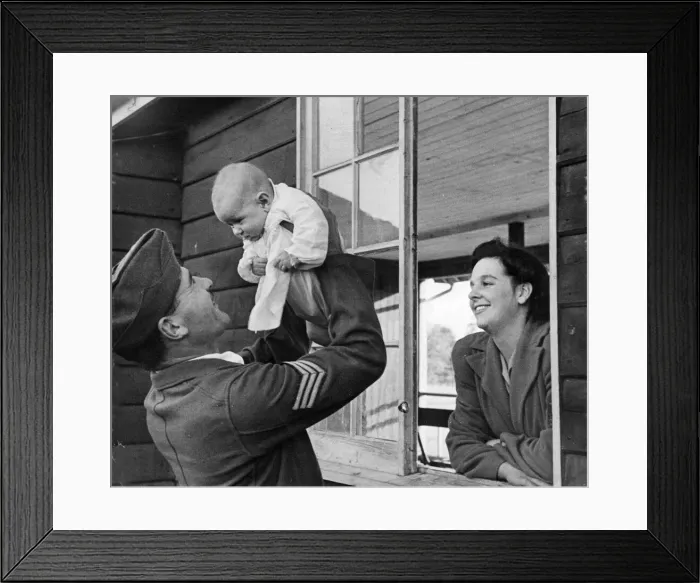 Framed Print : Sergeant Bill (surname unreadable) injured and on leave Framed Print : Sergeant Bill (surname unreadable) injured and on leave