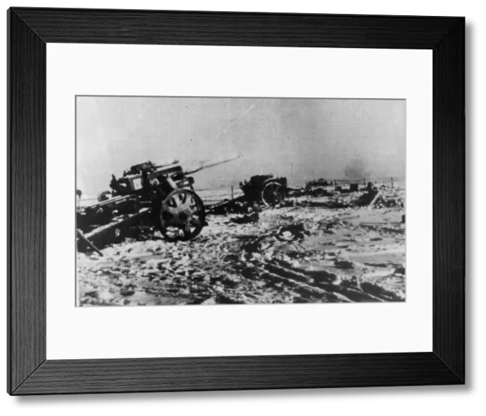 Framed Print : German army defeat at Moscow during the ongoing battle against the Soviet Red Army Framed Print : German army defeat at Moscow during the ongoing battle against the Soviet Red Army