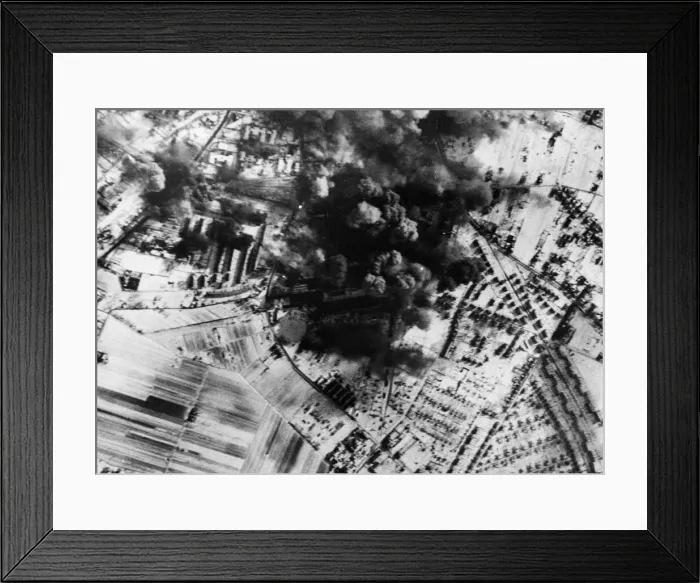 Framed Print : On Sunday 20th February 1944 the US 8th Air Force despatched 2000 heavy bombers to attack