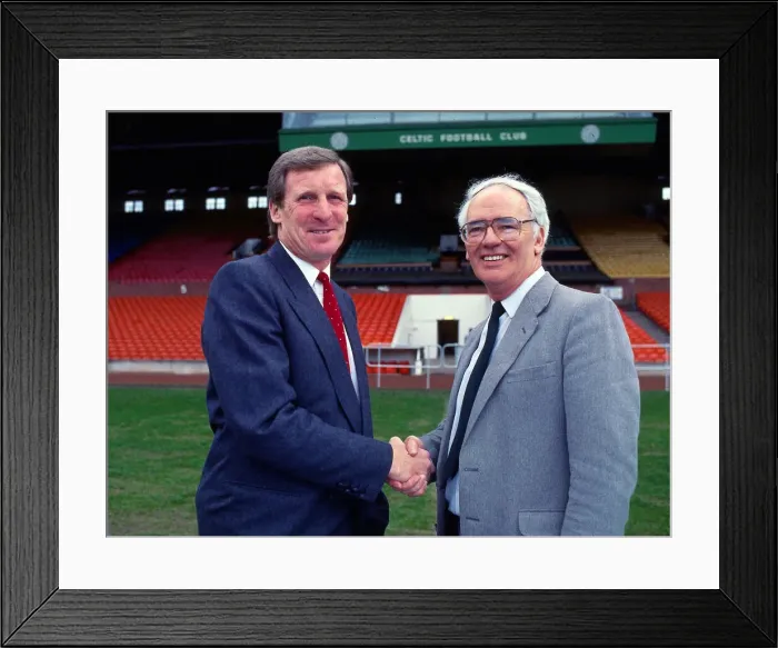 Framed Print : Billy McNeill shaking hands with Jack McGinn May 1987 Framed Print : Billy McNeill shaking hands with Jack McGinn May 1987