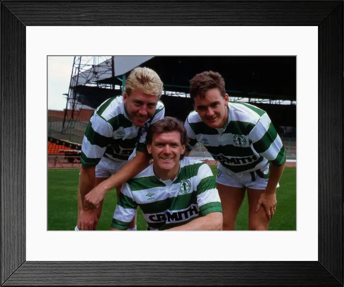 Framed Print : Roy Aitken with Frank McAvennie & Andy Walker 1988 Framed Print : Roy Aitken with Frank McAvennie & Andy Walker 1988