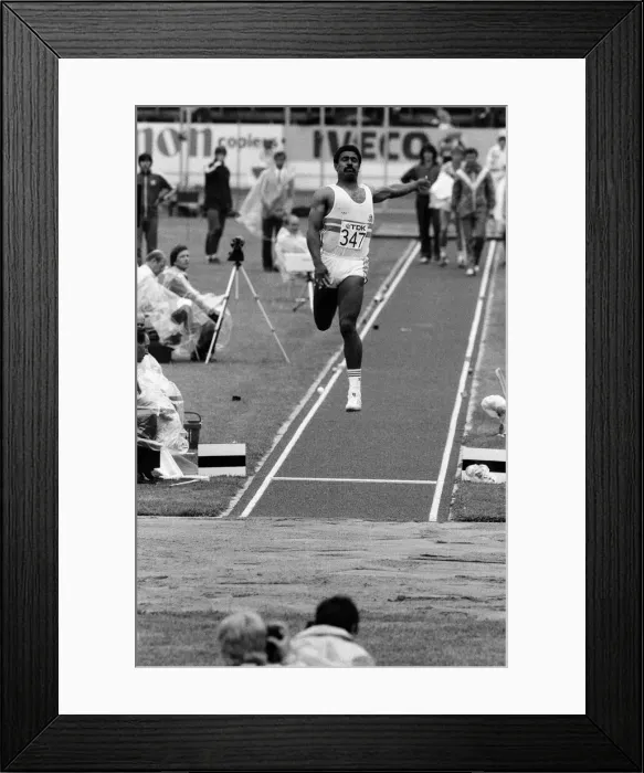 Framed Print : Daley Thompson competing in the 1983 World Championships in Athletics. Helsinki, Finland Framed Print : Daley Thompson competing in the 1983 World Championships in Athletics. Helsinki, Finland