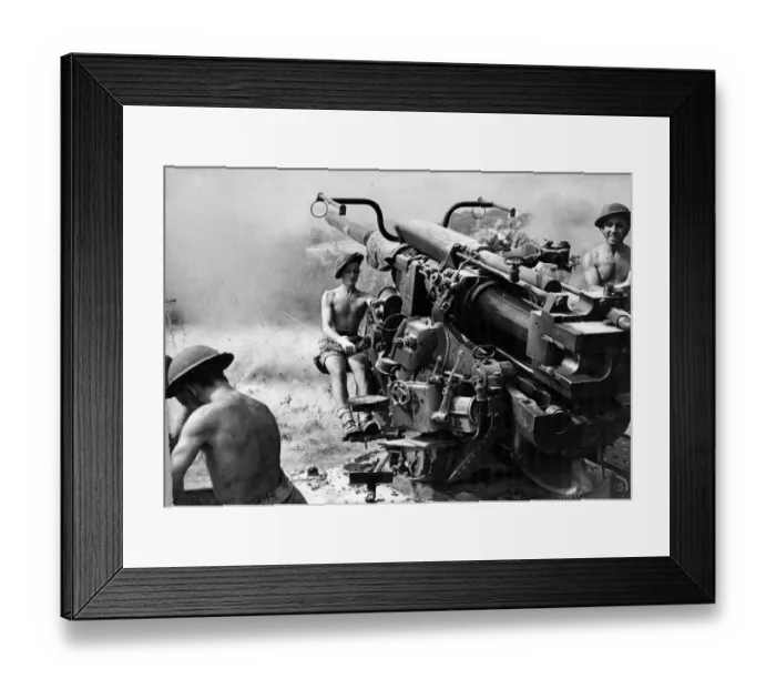 Framed Print : A 3. 7-inch gun in action of the Heavy Anti Aircraft Royal Artillery (London Scottish