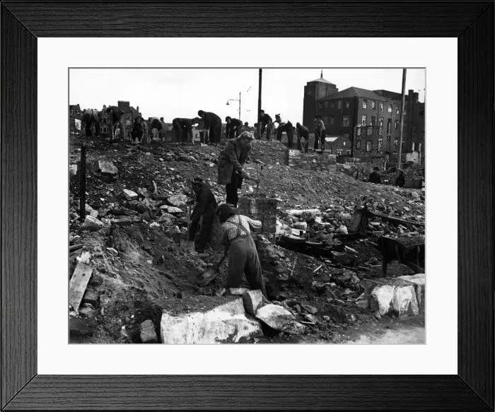 Framed Print : Bomb damage at Plymouth, Devon, following an air raid attack. Circa 1941 Framed Print : Bomb damage at Plymouth, Devon, following an air raid attack. Circa 1941