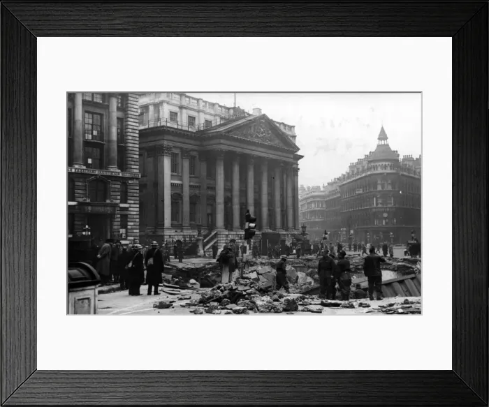 Framed Print : Second Great Fire of London. Scenes outside the Bank of England. December 1940 Framed Print : Second Great Fire of London. Scenes outside the Bank of England. December 1940