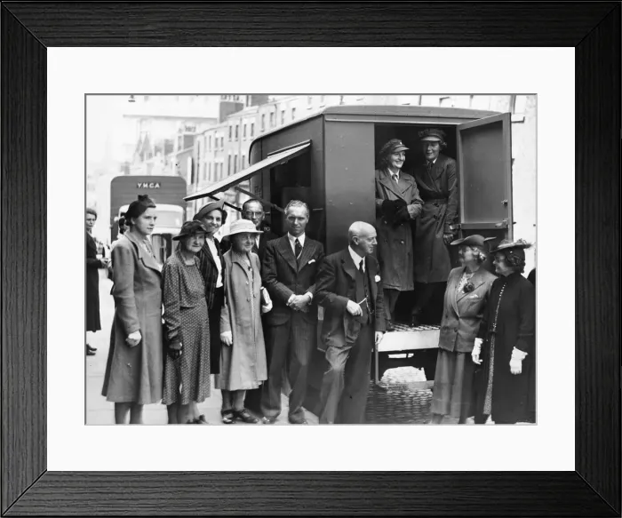 Framed Print : A mobile canteen. A familiar scene in World War Two Framed Print : A mobile canteen. A familiar scene in World War Two