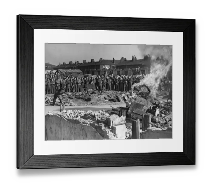Framed Print : Members of the Home Guard in Liverpool, watching a demonstration by the army in Anti Tank Framed Print : Members of the Home Guard in Liverpool, watching a demonstration by the army in Anti Tank