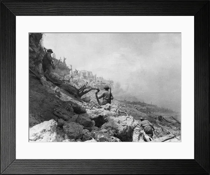 Framed Print : Allied infantrymen in the ruins of San Angelo during the assault on the Gustav line Framed Print : Allied infantrymen in the ruins of San Angelo during the assault on the Gustav line