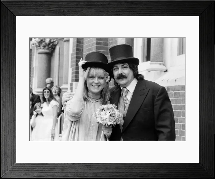 Framed Print : Topper'of the Pops wedding. Annie Nightingale marries Tony Baker at Brighton