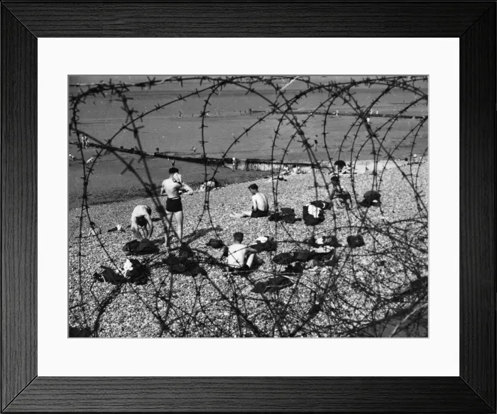 Framed Print : At various points on the English coast the public are able to enjoy the delights of a day