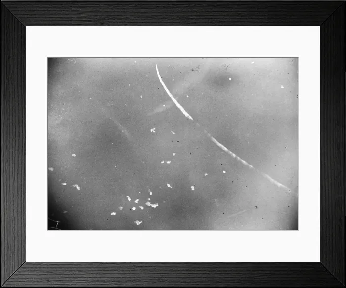 Framed Print : An Admiralty statement on 14th August 1942 stated that supplies Framed Print : An Admiralty statement on 14th August 1942 stated that supplies