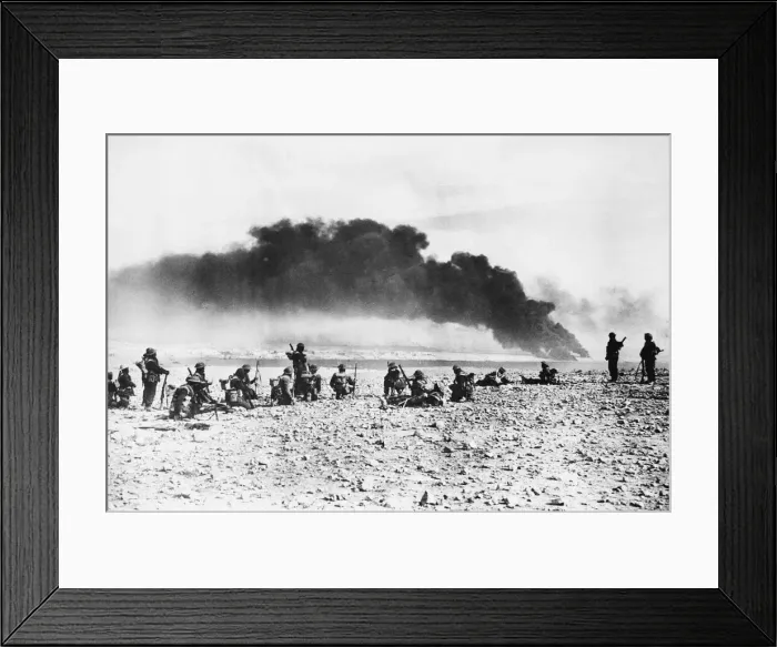 Framed Print : Infantry in front of Tobruk waiting to advance into town