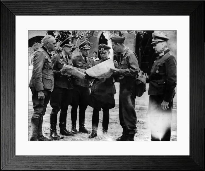 Framed Print : Major General Erich Elster, surrounded by his staff, discusses terms for his surrender Framed Print : Major General Erich Elster, surrounded by his staff, discusses terms for his surrender