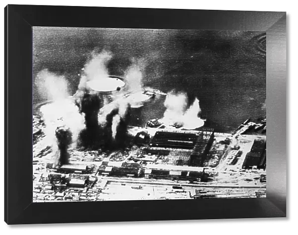 British Avengers attack Shannoshu shipyard, Innoshima during Second World War