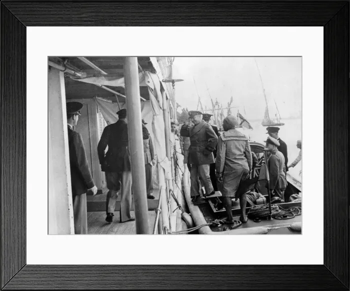 Framed Print : Brigadier General Maxwell meets Alexander Kirk and senior British officers in Egypt