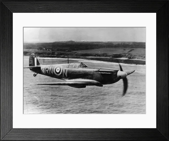 Framed Print : Supermarine Spitfire Mark IIA, P7895 RN-N, of No 72 Squadron Framed Print : Supermarine Spitfire Mark IIA, P7895 RN-N, of No 72 Squadron