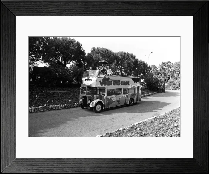 Framed Print : Paul McCartney and his wife Linda in Paris, France, with other members of the group Wings Framed Print : Paul McCartney and his wife Linda in Paris, France, with other members of the group Wings