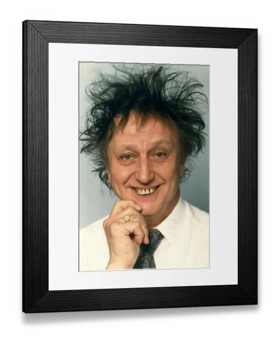 Framed Print : Comedian Ken Dodd pictured in September 1990 Framed Print : Comedian Ken Dodd pictured in September 1990