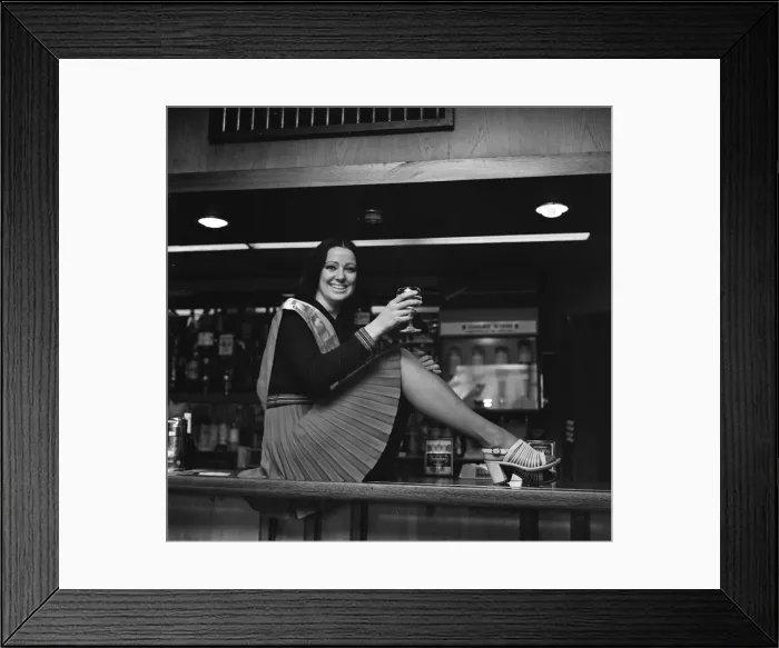 Framed Print : Top Barmaid, Middlesbrough, 1975, Barmaid of the Year Competition, Entrant Framed Print : Top Barmaid, Middlesbrough, 1975, Barmaid of the Year Competition, Entrant
