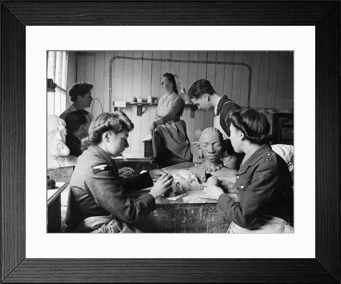 Framed Print : The service men and AT patients at the Mill Hill Emergency Hospital found that Nurse Joan Framed Print : The service men and AT patients at the Mill Hill Emergency Hospital found that Nurse Joan