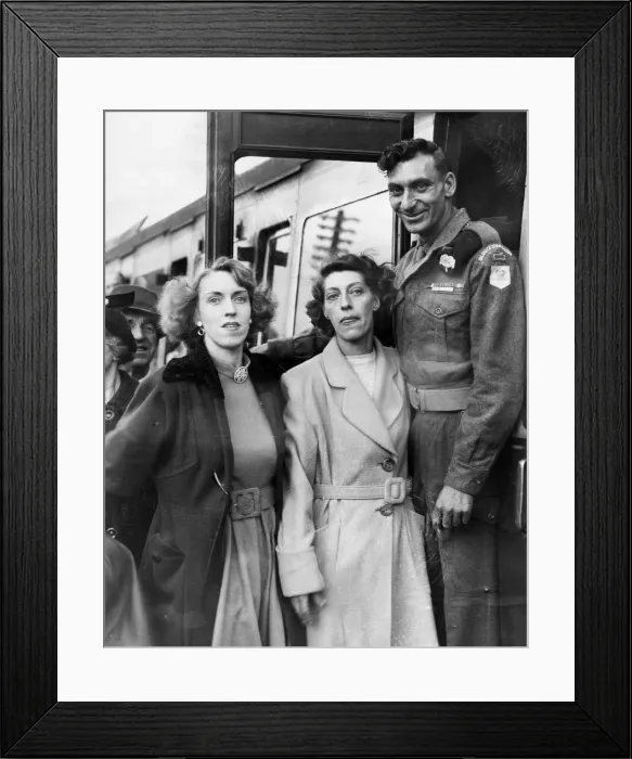 Framed Print : Arrival of a British solider at Neath General after being freed as a prisoner of war Framed Print : Arrival of a British solider at Neath General after being freed as a prisoner of war