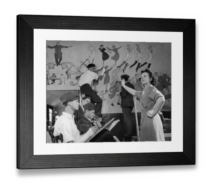 Framed Print : Convalescent soldiers painting a fresco on the wall of a hospital building near Framed Print : Convalescent soldiers painting a fresco on the wall of a hospital building near