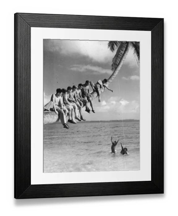 Framed Print : RAF Airmen relax on the island of Diego Garcia Framed Print : RAF Airmen relax on the island of Diego Garcia
