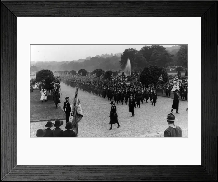 Framed Print : SCAN FROM SENTINEL ARCHIVE - An album of previously unseen photographs depicting everyday