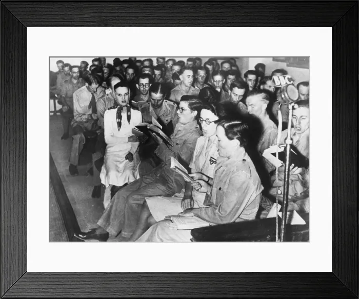 Framed Print : The Middle Eastern choir who broadcast live on the BBC. 16th October 1944 Framed Print : The Middle Eastern choir who broadcast live on the BBC. 16th October 1944