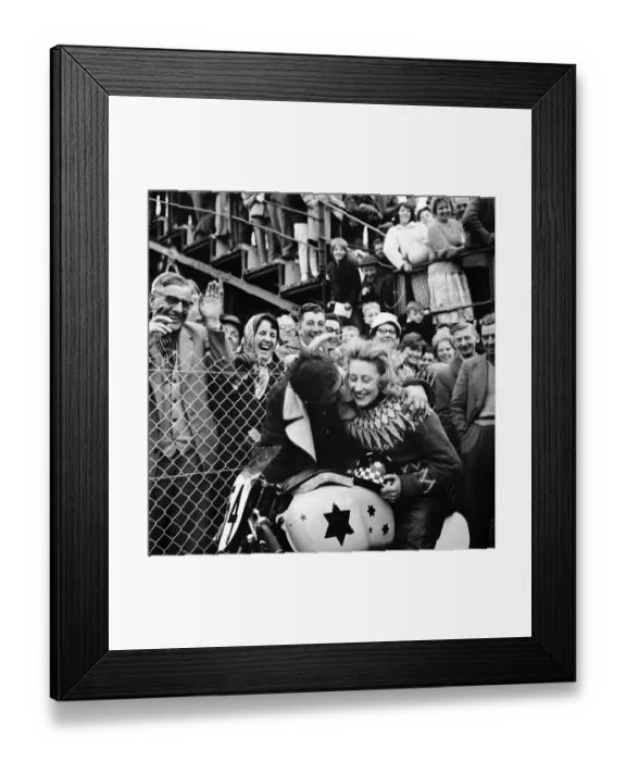 Framed Print : Fee £75 for online and £150 for print Beryl Swain Framed Print : Fee £75 for online and £150 for print Beryl Swain