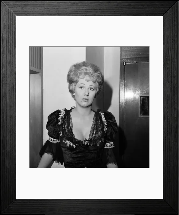 Framed Print : Anna Karen, aged 24, a dancer, last night left her poodle Lucky (18 months old Framed Print : Anna Karen, aged 24, a dancer, last night left her poodle Lucky (18 months old