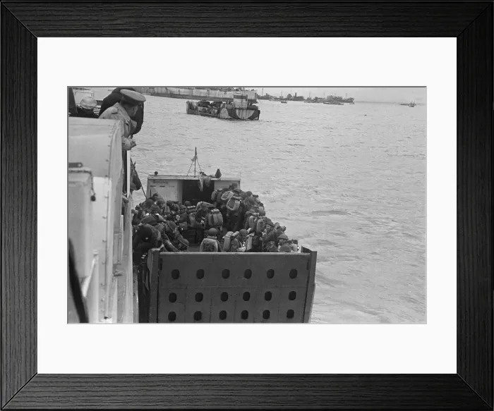 Framed Print : Re-enforcements arriving off the Normandy coast 10 days after the D-Day landings 16th