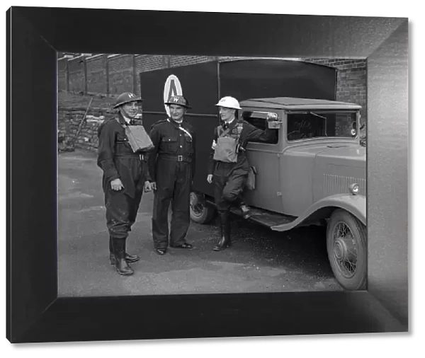 Birmingham women A. R. P. ambulance drivers and attendants in their new uniforms at
