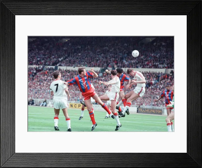 Framed Print : Crystal Palace 3-3 Manchester United, FA Cup Final, Wembley Stadium Framed Print : Crystal Palace 3-3 Manchester United, FA Cup Final, Wembley Stadium