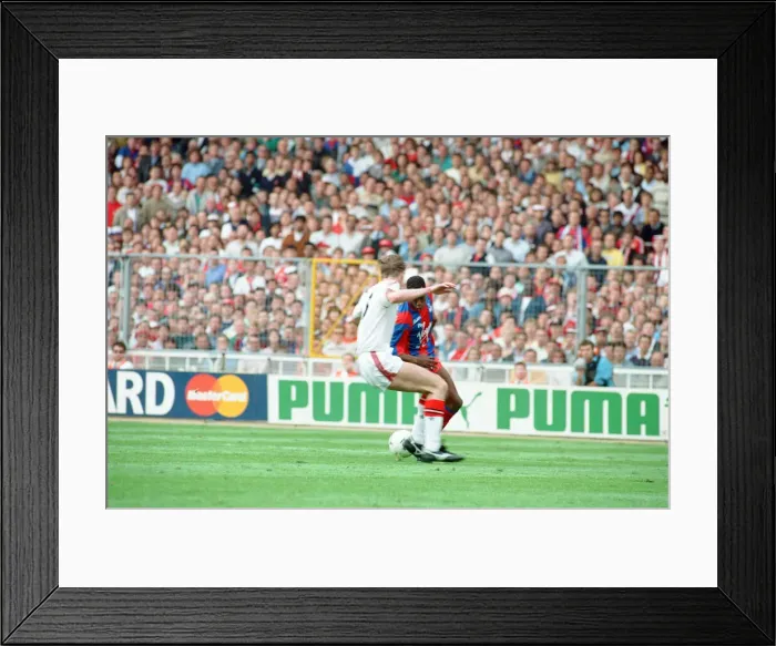 Framed Print : Crystal Palace 3-3 Manchester United, FA Cup Final, Wembley Stadium Framed Print : Crystal Palace 3-3 Manchester United, FA Cup Final, Wembley Stadium