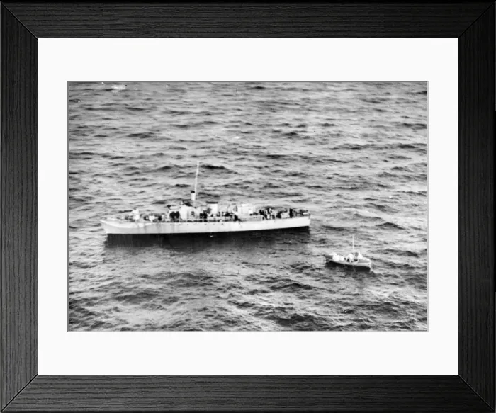 Framed Print : Flying Officer Ghesher and other crew of a destroyed Warwick rescue plane being picked up Framed Print : Flying Officer Ghesher and other crew of a destroyed Warwick rescue plane being picked up