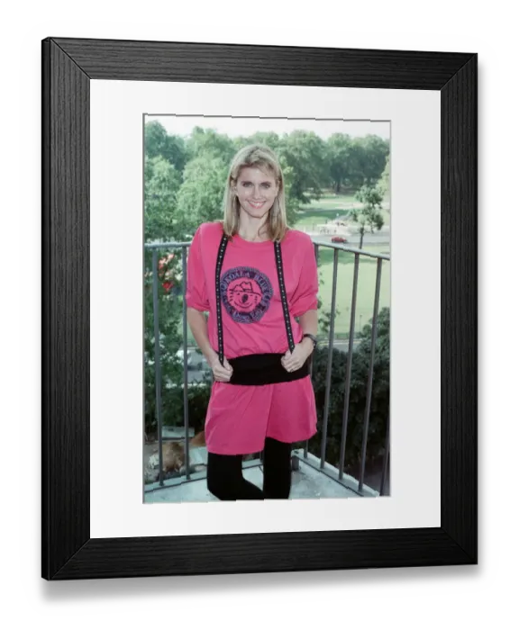 Framed Print : Actress Olivia Newton John. 9th September 1988 Framed Print : Actress Olivia Newton John. 9th September 1988