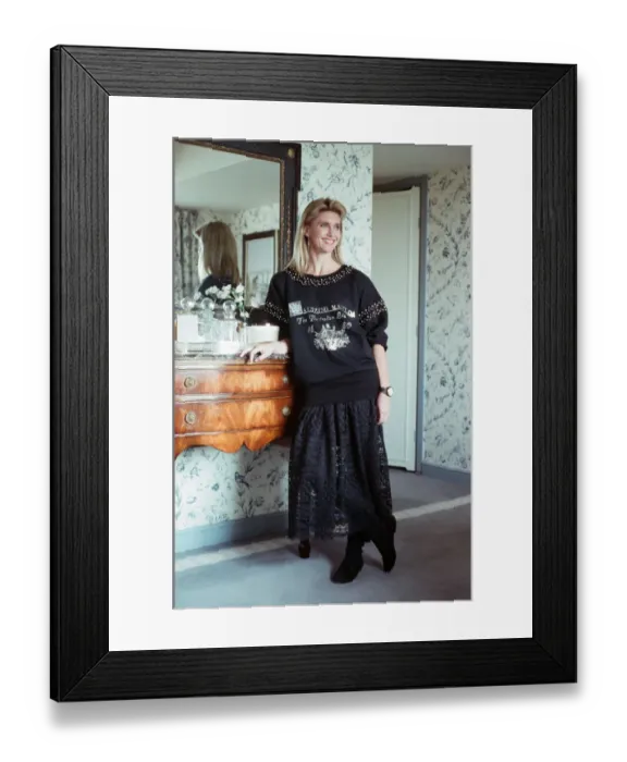 Framed Print : Actress Olivia Newton John. 9th September 1988