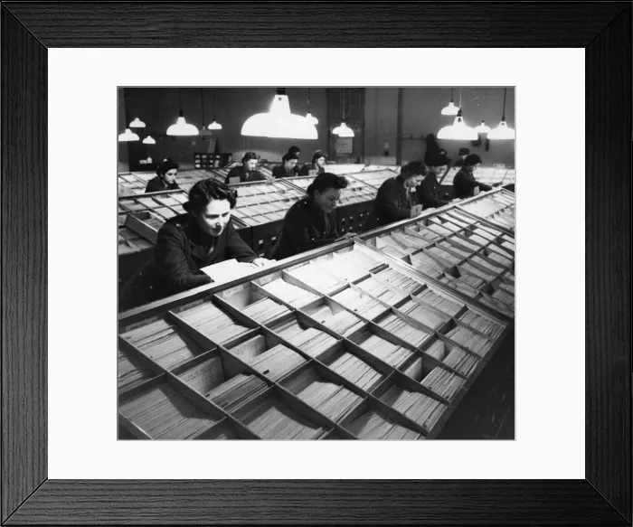 Framed Print : 160 specially selected Auxiliary Territorial Service (ATS) Framed Print : 160 specially selected Auxiliary Territorial Service (ATS)