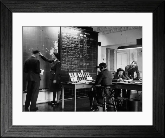 Framed Print : RAF and WaF personnel at work in the Operations Room of the Atlantic Ferry Service Framed Print : RAF and WaF personnel at work in the Operations Room of the Atlantic Ferry Service