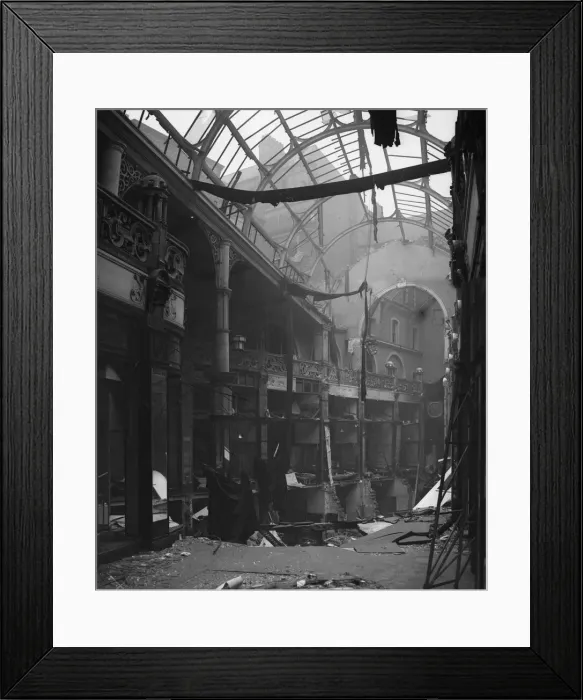 Framed Print : Damage to The Arcade New Street, Birmingham following a heavy raid on the city Framed Print : Damage to The Arcade New Street, Birmingham following a heavy raid on the city