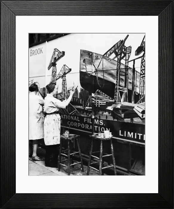 Framed Print : Artists painting a sign in Wardour Street during the Second World War Framed Print : Artists painting a sign in Wardour Street during the Second World War