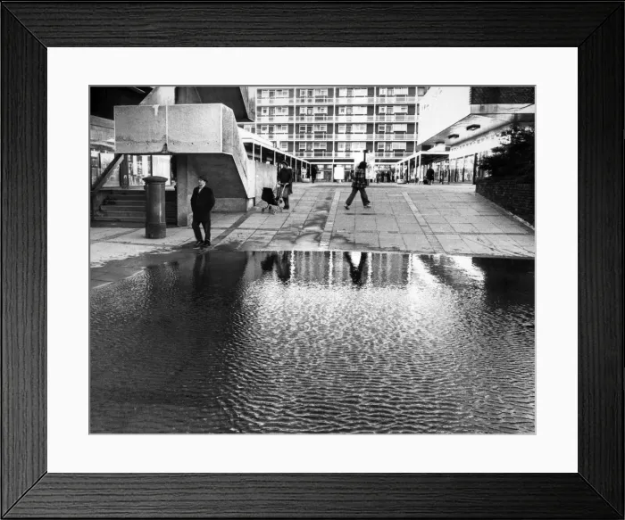 Framed Print : Riley Square shopping precinct, Bell Green, Coventry, West Midlands