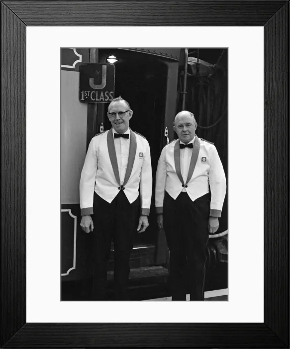 Framed Print : The Brighton Belle will bow out in style with eight runs between London and Brighton Framed Print : The Brighton Belle will bow out in style with eight runs between London and Brighton